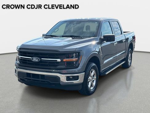 Used 2025 Ford F150 XLT w/ Equipment Group 301A Standard AWD/4WD image 9