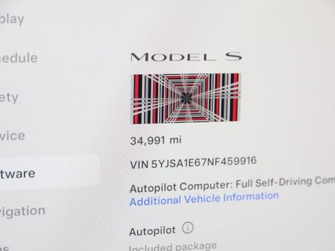 Used 2022 Tesla Model S Plaid image 43