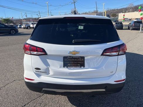 Used 2023 Chevrolet Equinox LT image 6