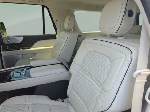 Used 2020 Lincoln Navigator L Black Label w/ Cargo Convenience Package AWD/4WD image 28
