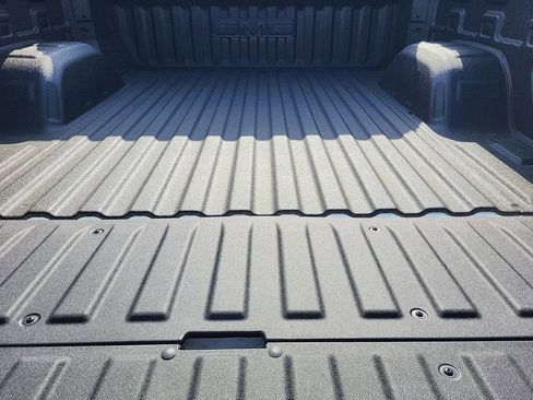 New 2026 GMC Sierra 1500 AT4 w/ AT4 Premium Package image 21