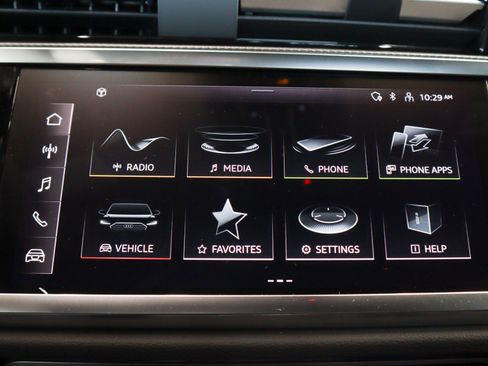 New 2025 Audi Q3 2.0T Premium Plus image 22