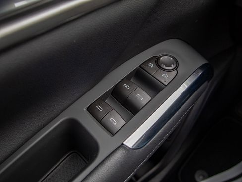 New 2026 Chevrolet Traverse LT AWD/4WD image 12