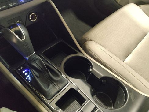 Used 2017 Hyundai Tucson Sport FWD image 26