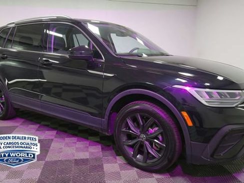 Used 2024 Volkswagen Tiguan Wolfsburg Edition AWD/4WD image 8
