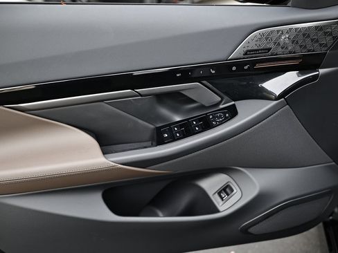 New 2026 BMW 530i w/ M Sport Package image 15