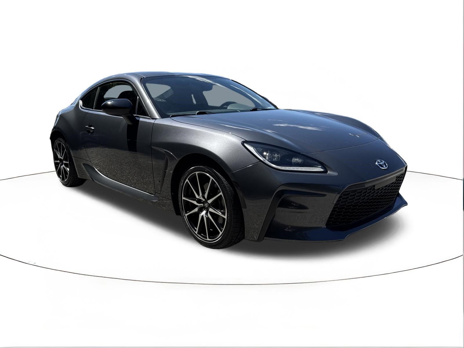 Used 2022 Toyota GR86 RWD image 1