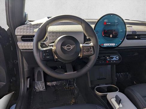 New 2025 MINI Cooper S image 13