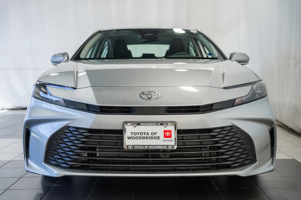 Used 2026 Toyota Camry LE w/ Convenience Package FWD image 2