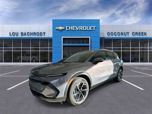 New 2026 Chevrolet Equinox EV LT image 4