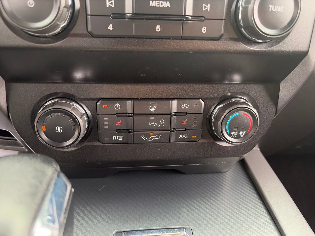 Used 2019 Ford F150 XLT w/ Equipment Group 302A Luxury AWD/4WD image 35