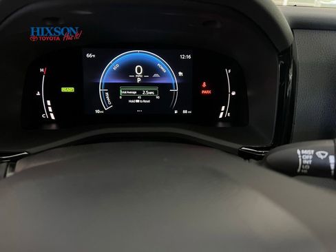 New 2025 Toyota Camry LE w/ Convenience Package image 14