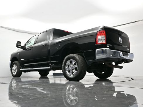 Used 2024 RAM 2500 Big Horn image 40