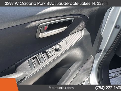 Used 2020 Toyota Yaris LE FWD image 19