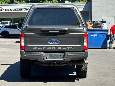Used 2019 Ford F350 Lariat AWD/4WD image 5