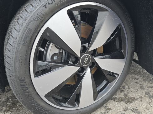 New 2025 Audi A5 2.0T Prestige image 18