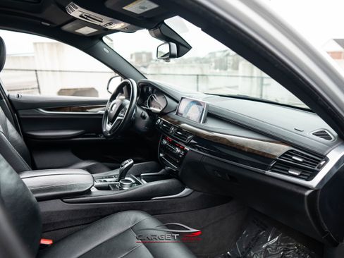 Used 2019 BMW X6 xDrive35i w/ Premium Package image 15