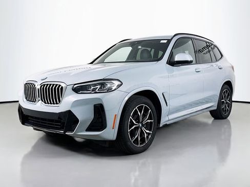 Used 2024 BMW X3 xDrive30i w/ Premium Package w/ZPA image 3