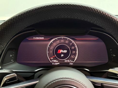 Used 2022 Audi R8 V10 performance image 35