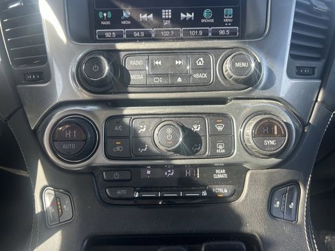 Used 2018 Chevrolet Tahoe LT image 23