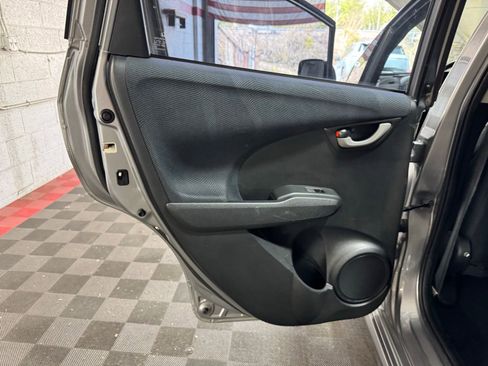 Used 2009 Honda Fit Sport image 10