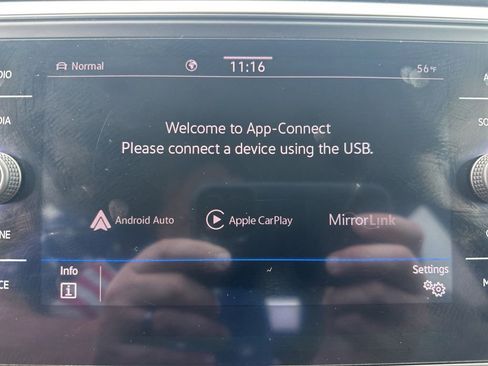 Used 2021 Volkswagen Atlas SE AWD/4WD image 25
