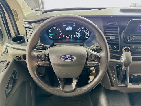 Used 2025 Ford Transit 250 Low Roof w/ Exterior Upgrade Package RWD image 13