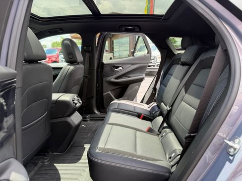 Used 2024 Chevrolet Blazer EV LT AWD/4WD image 28