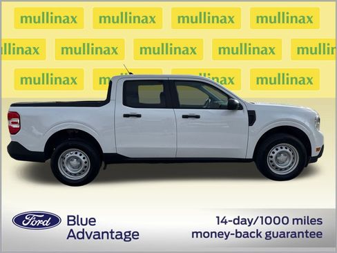 Certified 2022 Ford Maverick XL image 2