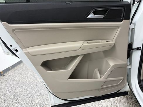 Used 2019 Volkswagen Atlas SEL R-Line image 36