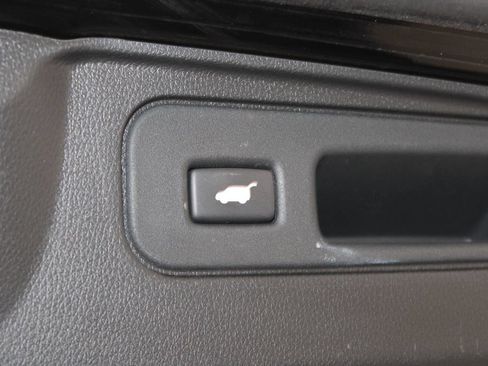 Used 2022 Honda Passport TrailSport image 17