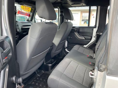 Used 2012 Jeep Wrangler Unlimited Sport w/ Black Appearance Group image 19