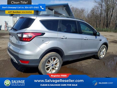 Used 2018 Ford Escape SE w/ Ford Safe & Smart Package AWD/4WD image 4