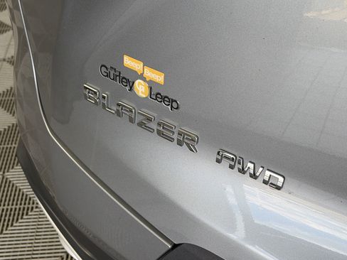 Used 2025 Chevrolet Blazer LT AWD/4WD image 15