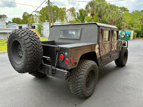 Used 1995 HUMMER H1 image 5