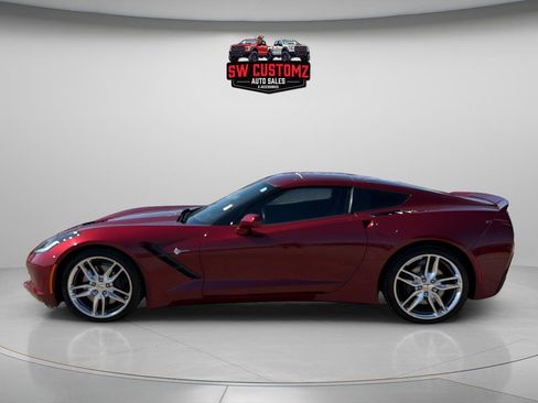 Used 2016 Chevrolet Corvette Stingray Coupe w/ 2LT Preferred Equipment Group image 4