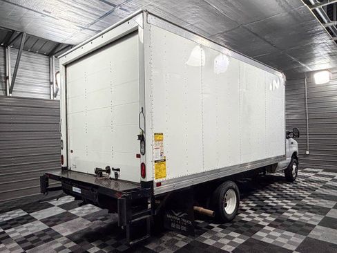 Used 2021 Ford E-450 and Econoline 450 Super Duty w/ Power Windows & Locks Group image 5