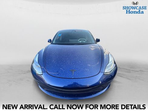 Used 2022 Tesla Model 3 Standard Range RWD image 9