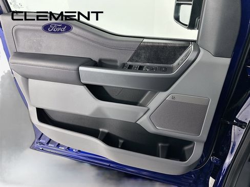 New 2026 Ford F250 XLT w/ XLT Premium Package image 25