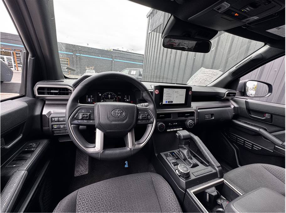 Used 2026 Toyota 4Runner SR5 AWD/4WD image 2