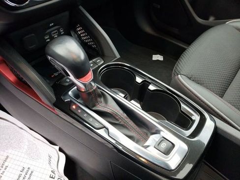 Used 2022 Chevrolet TrailBlazer RS w/ Sun and Liftgate Package image 22