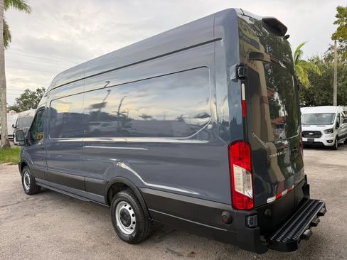 Used 2020 Ford Transit 250 148 High Roof Extended RWD image 3