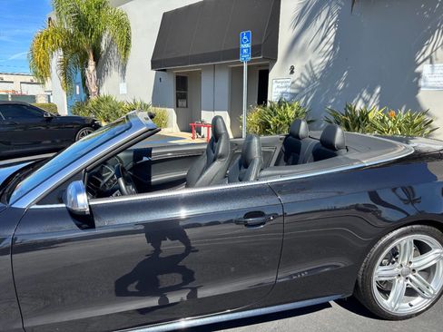 Used 2012 Audi S5 Prestige w/ Prestige Pkg image 12