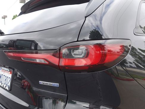 Used 2024 MAZDA CX-90 Plug-In Hybrid w/ Preferred AWD/4WD image 5