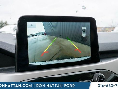 Used 2022 Ford Escape SEL image 20