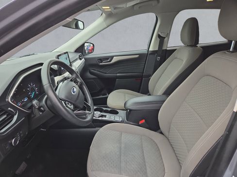 Certified 2022 Ford Escape SE w/ Convenience Package image 11