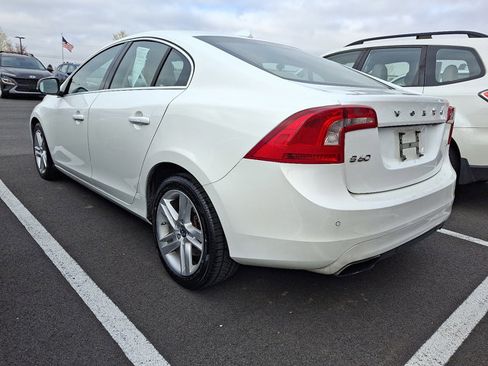 Used 2014 Volvo S60 T5 image 4