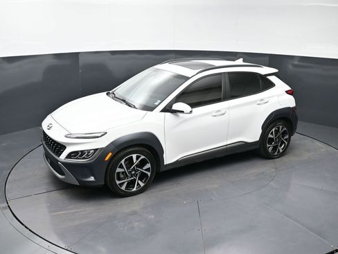 Used 2022 Hyundai Kona Limited image 24