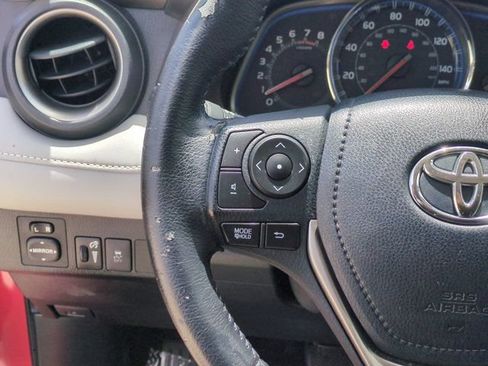Used 2015 Toyota RAV4 Limited FWD image 19