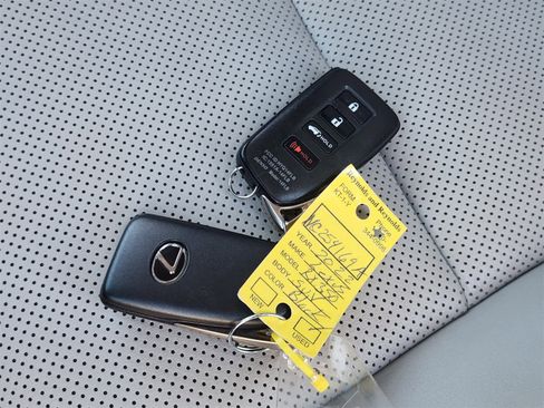 Used 2022 Lexus RX 350 FWD w/ Premium Package image 32